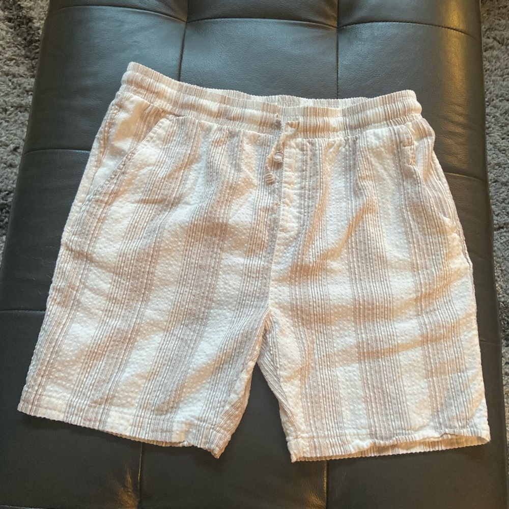 3 Class Club/Scene & Heard boys shorts size 18/20 - Picture 4 of 11